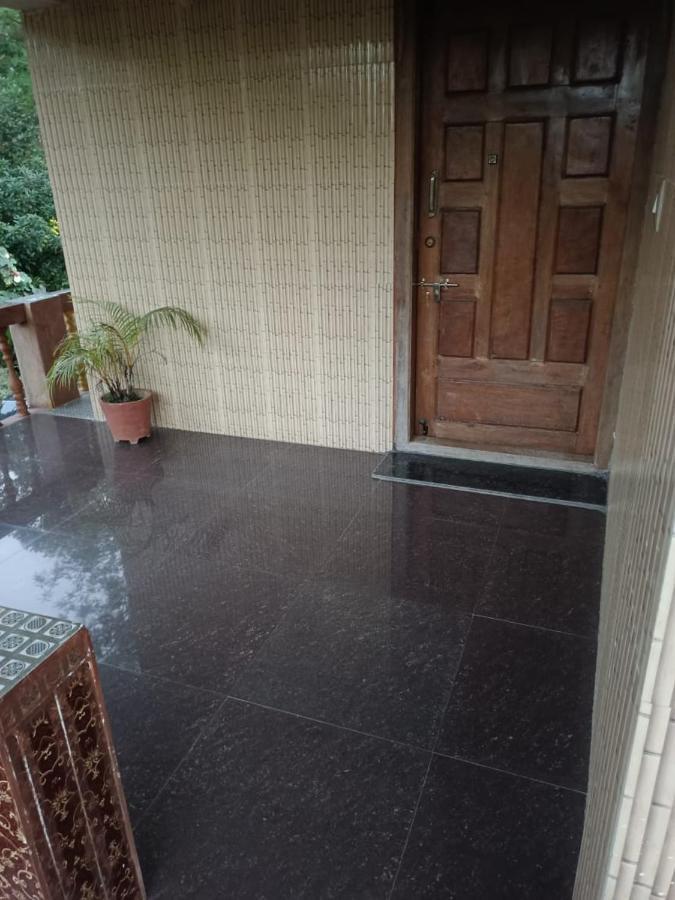Hill Side Estate Lejlighed Madikeri Eksteriør billede